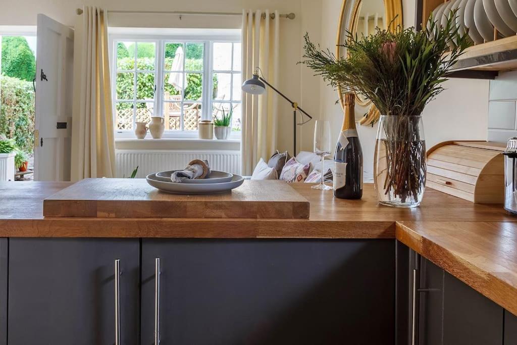 Stylish Painswick Getaway Villa Dış mekan fotoğraf